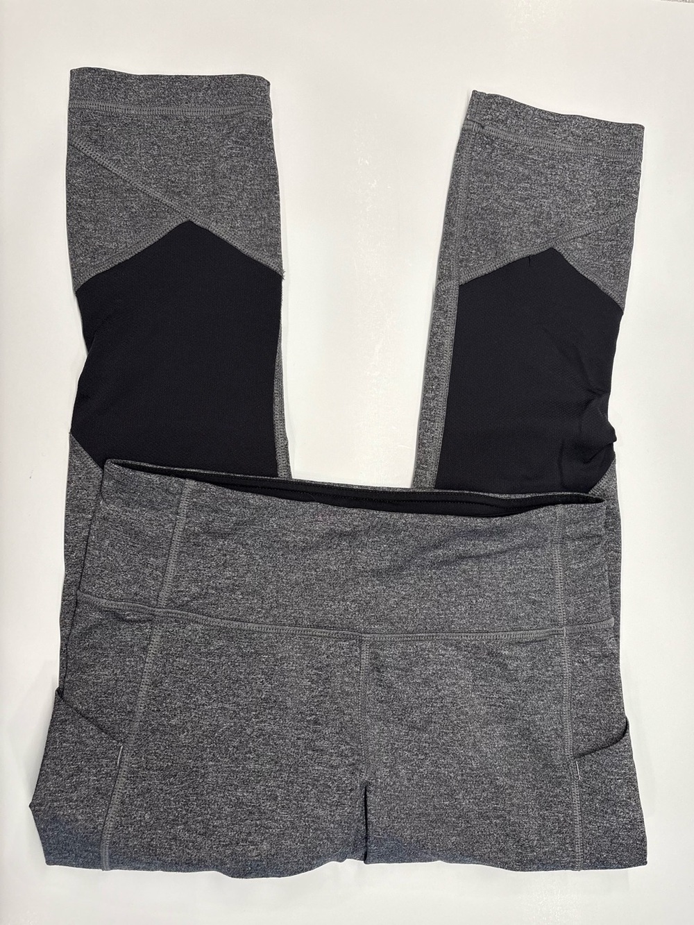 Lululemon Pace Rival Crop 22" Leggings in Heathered Black Size 4